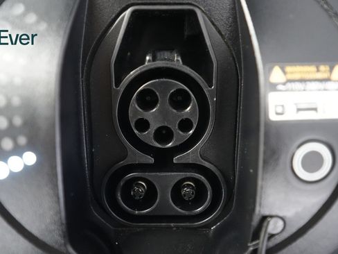 Used 2023 Genesis GV60 Performance AWD/4WD image 10