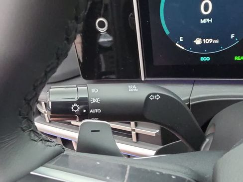 New 2026 Hyundai Santa Fe Limited FWD image 28