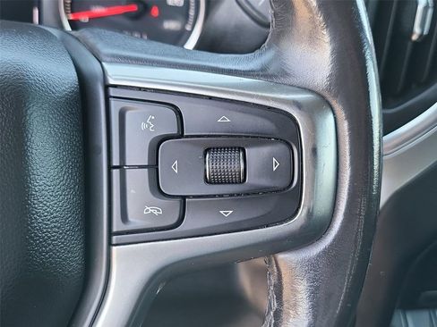 Used 2021 Chevrolet Silverado 1500 LT Trail Boss w/ Convenience Package II AWD/4WD image 38