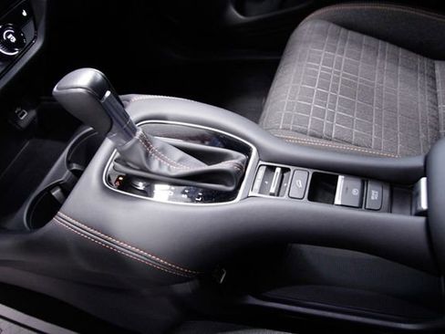 Used 2023 Honda HR-V Sport image 28