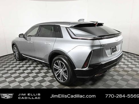 New 2026 Cadillac Lyriq Luxury image 28