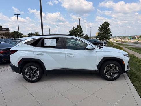 Used 2025 Hyundai Tucson SEL FWD image 10