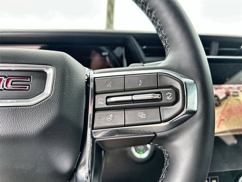 New 2026 GMC Terrain Elevation w/ Black Edition image 32