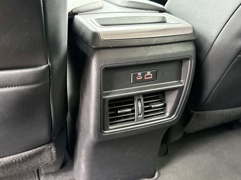 Used 2023 Nissan Murano SV image 15