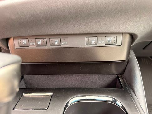 Used 2024 Lexus ES 350 w/ Premium Package FWD image 20