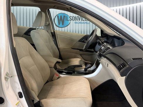 Used 2015 Honda Accord EX image 6