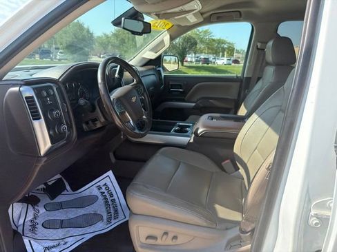 Used 2016 Chevrolet Silverado 1500 LTZ Z71 w/ LTZ Plus Package AWD/4WD image 31