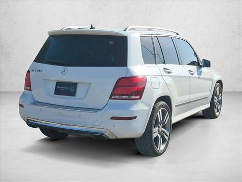 Used 2015 Mercedes-Benz GLK 350 2WD image 5