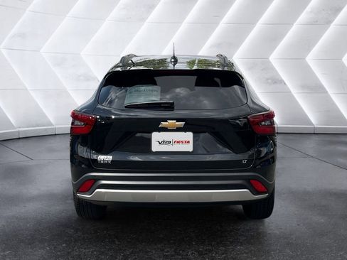 Used 2026 Chevrolet Trax LT w/ Driver Confidence Package image 5