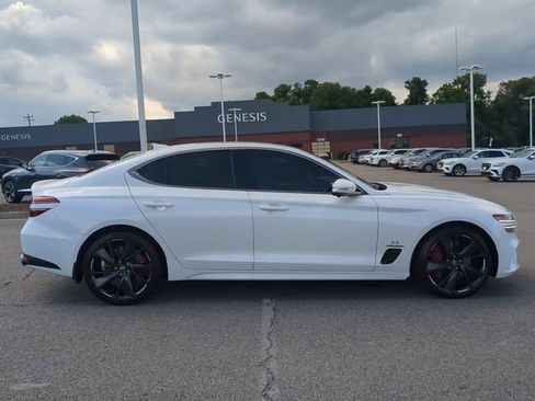Used 2023 Genesis G70 3.3T w/ Sport Prestige Package RWD image 3