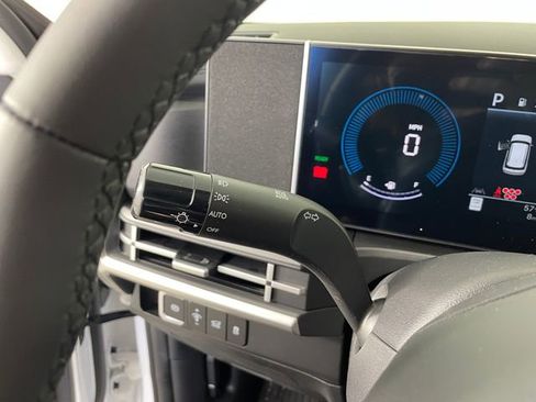 New 2026 Hyundai Santa Fe SE image 11