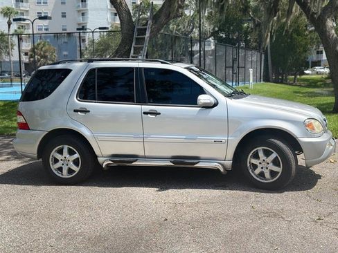 Used 2004 Mercedes-Benz ML 350 4MATIC w/ Sunroof Pkg image 5