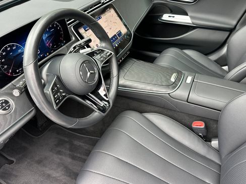 Used 2026 Mercedes-Benz E 350 Sedan image 9
