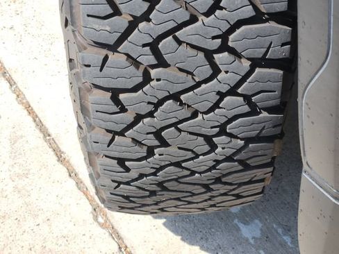 Used 2023 GMC Sierra 1500 Denali AWD/4WD image 11