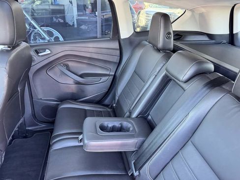 Used 2015 Ford Escape Titanium w/ Equipment Group 301A AWD/4WD image 30