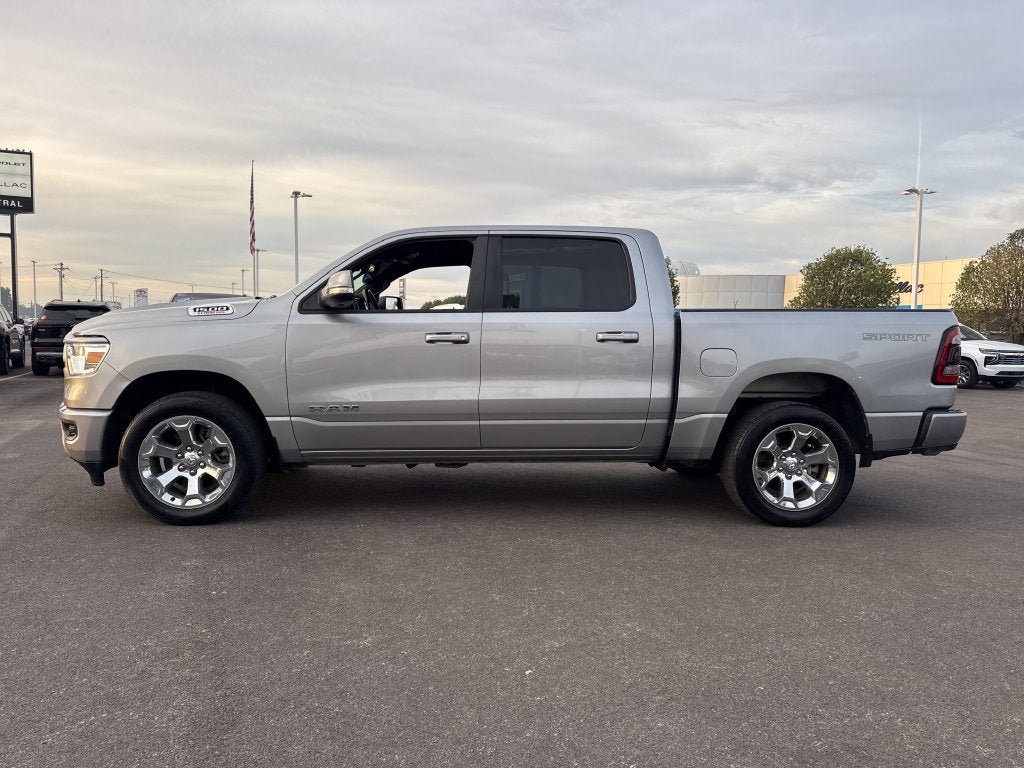 Used 2022 RAM 1500 Big Horn AWD/4WD image 3