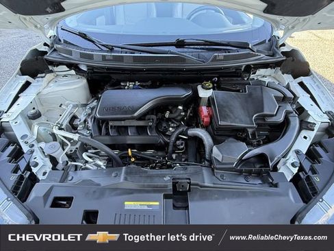 Used 2022 Nissan Rogue Sport SL image 35