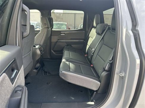 Used 2026 GMC Sierra EV Elevation image 23