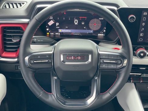 Certified 2024 GMC Canyon AT4X image 12