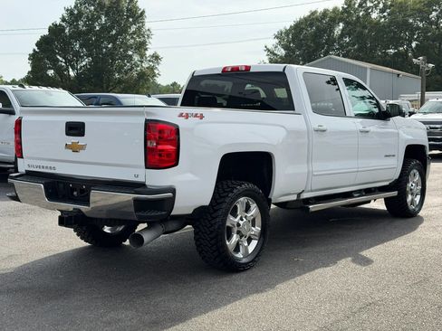 Used 2019 Chevrolet Silverado 2500 LT AWD/4WD image 5