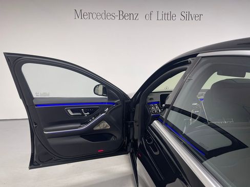 Used 2022 Mercedes-Benz S 500 4MATIC image 17