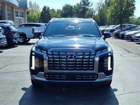 Used 2025 Hyundai Palisade Calligraphy image 9
