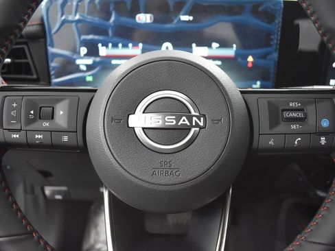 New 2026 Nissan Kicks SR w/ Illumination Package FWD image 30