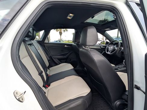 Used 2019 Volkswagen Jetta R-Line FWD image 16