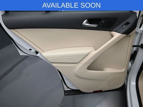 Used 2017 Volkswagen Tiguan S AWD/4WD image 28