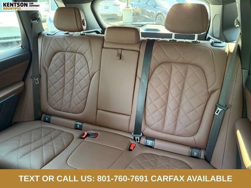 Used 2026 BMW X5 xDrive40i w/ M Sport Package AWD/4WD image 32