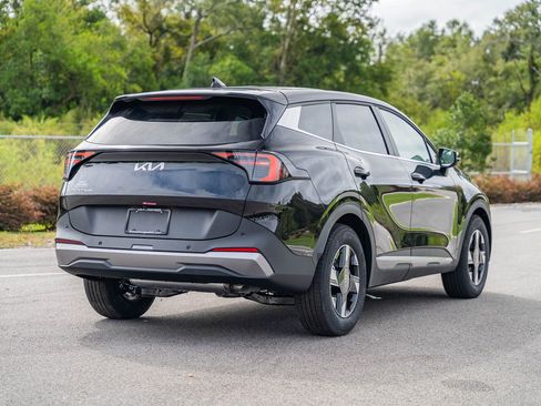 New 2026 Kia Sportage LX FWD image 31