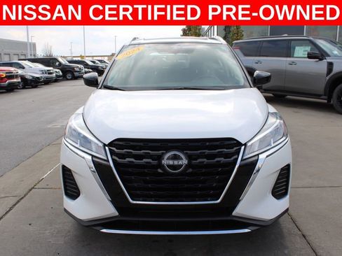 Certified 2024 Nissan Kicks SV image 2