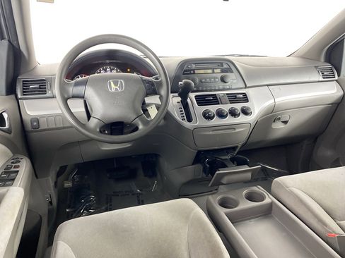 Used 2010 Honda Odyssey LX image 14