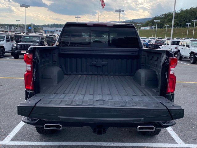 Used 2026 Chevrolet Silverado 1500 LT Trail Boss w/ Safety Package AWD/4WD image 9