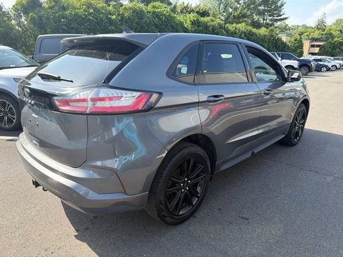 Used 2024 Ford Edge ST-Line w/ Class II Trailer Tow Package AWD/4WD image 6