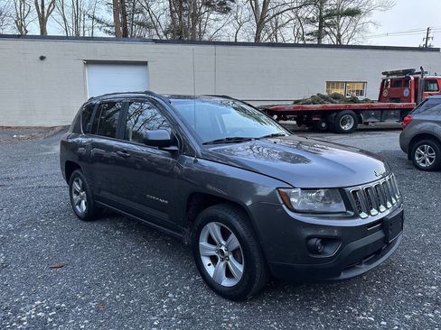Used 2014 Jeep Compass Sport w/ Power Value Group image 12