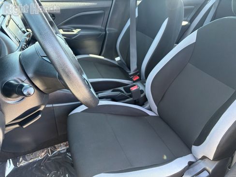 Used 2025 Nissan Versa S w/ Trunk Package FWD image 14