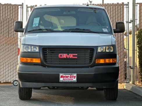 New 2025 GMC Savana 2500 w/ Driver Convenience Package image 9
