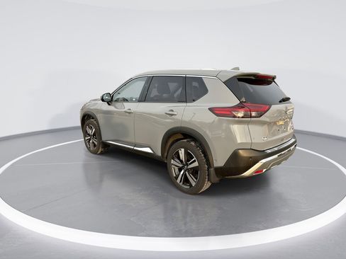 Used 2023 Nissan Rogue Platinum w/ Platinum Premium Package image 6