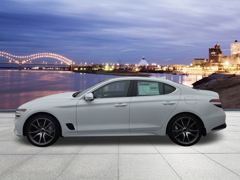 New 2026 Genesis G70 2.5T Prestige image 2