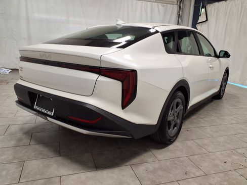 Used 2025 Kia K4 FWD image 9