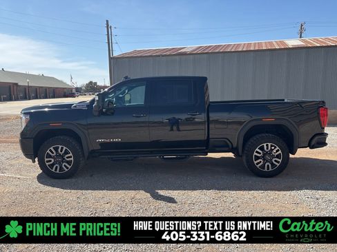 Used 2023 GMC Sierra 2500 AT4 w/ AT4 Preferred Package image 10