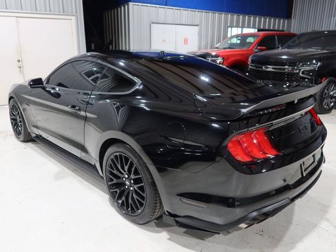 Used 2020 Ford Mustang GT Premium w/ GT Performance Package RWD image 3