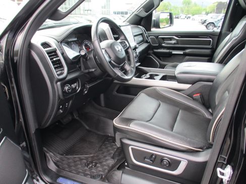 Used 2020 RAM 1500 Laramie AWD/4WD image 12