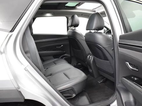 Used 2024 Hyundai Tucson Limited image 18