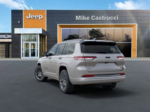 New 2026 Jeep Grand Cherokee L Summit AWD/4WD image 4