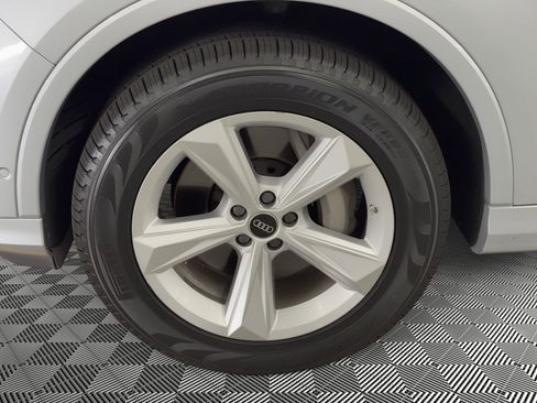 Used 2022 Audi Q7 3.0T Premium image 12