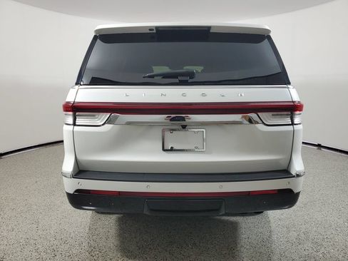 Certified 2024 Lincoln Navigator Reserve w/ Monochromatic Package AWD/4WD image 5