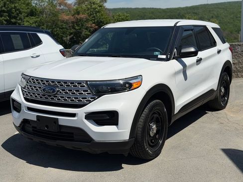 Used 2022 Ford Explorer 4WD Police Interceptor image 2