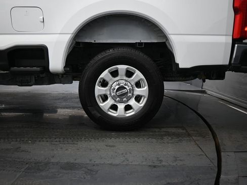 Certified 2024 Ford F250 XLT image 19